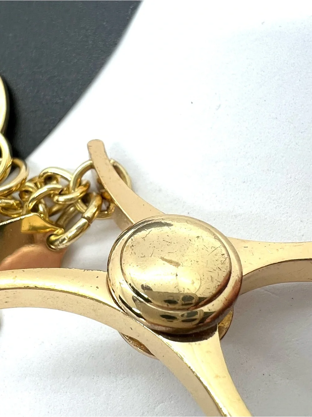 Coach Gold Signature C Glove Holder Key Ring Bag Charm Chain Clip & Dust Bag
